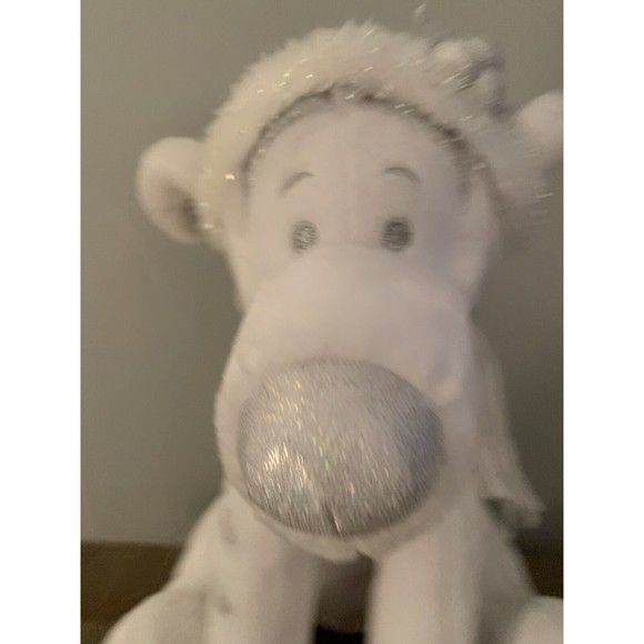 Disney Store Tigger Plush Stuffed Animal White Snowflake Pal Sparkle Holiday 13" - Picture 3 of 9